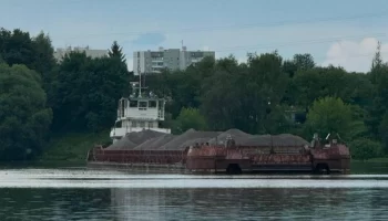 &laquo;Эконеруд Групп&raquo; вместо строительства занялась незаконной разгрузкой барж, отравляя воду Клязьмы