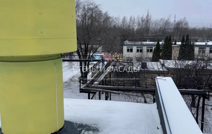 После зимы обнаруживаются проблемы с крышей у многих домов