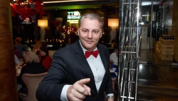 Владимир Торин делится историей создания Литбара и его влиянием на культурную жизнь страны