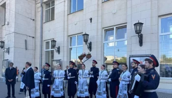 "Книжный поезд" от Санкт-Петербурга до Сочи стал платформой для диалога писателей и читателей на пут "Книжный поезд" от Санкт-Петербурга до Сочи стал платформой для диалога писателей и читателей на пут