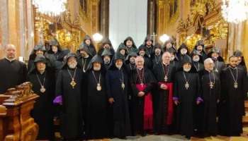 Общественный резонанс: Армянский народ против гонений на Церковь, онлайн-кампания бьет рекорды Общественный резонанс: Армянский народ против гонений на Церковь, онлайн-кампания бьет рекорды