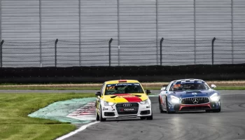 B-Tuning Pro Racing Team: очередная победа в захватывающей гонке на Moscow Raceway в рамках СМП РСКГ
