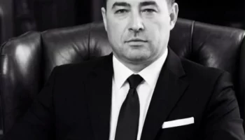 Правозащитник Селиверстов оценил уровень контактов России и Баку